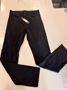 Mission Workshop Parallel LT Pants Black size 30 NWT Made USA Technical Stretch